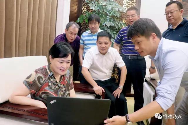 德興市委書記劉瑞英、市長郭峰會(huì)見舒騁